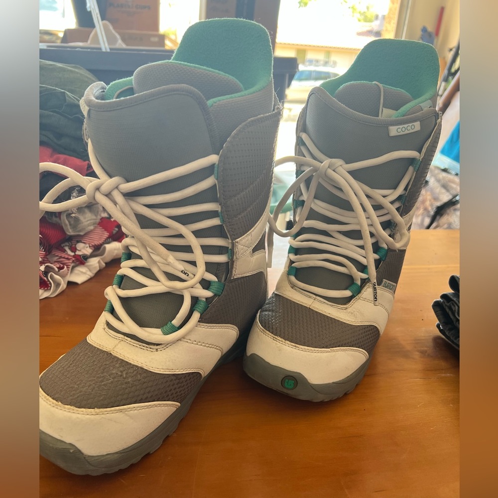 Burton CoCo style snowboarding boots. Women’s size 7.5